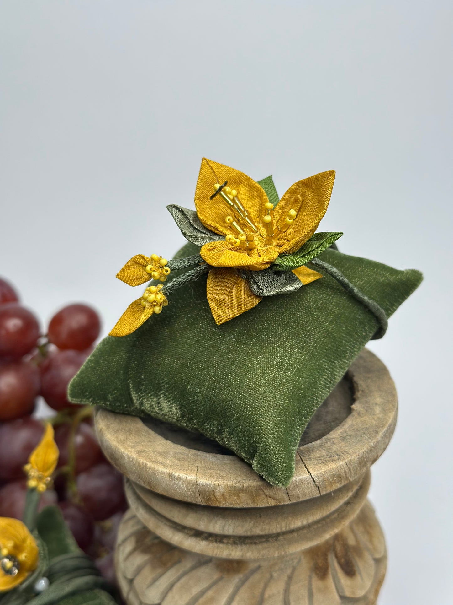 Bougainvillea Dori Single Rakhi - Mustard