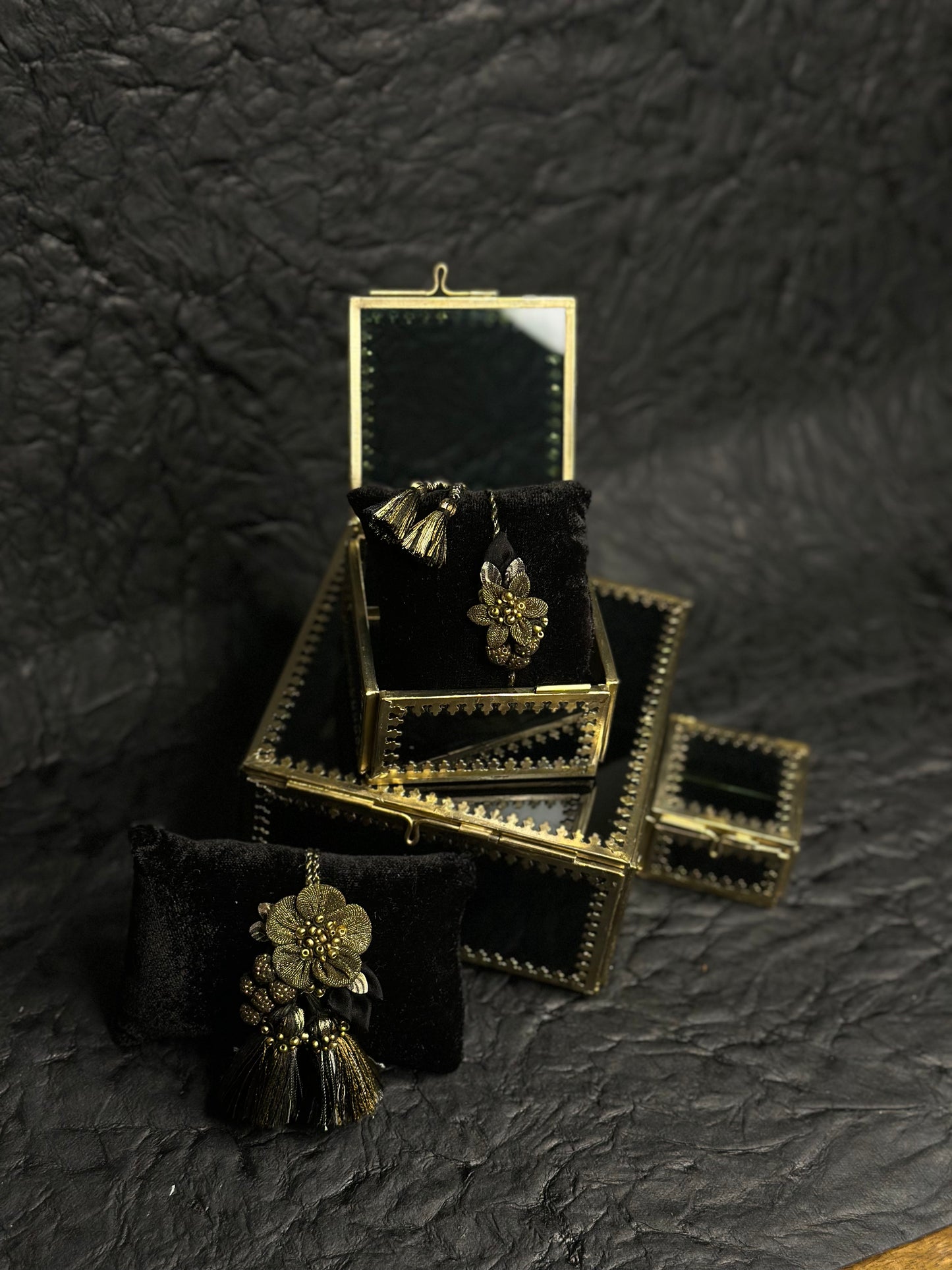 Celestial shimmer Rakhi Loomba Set - Gold