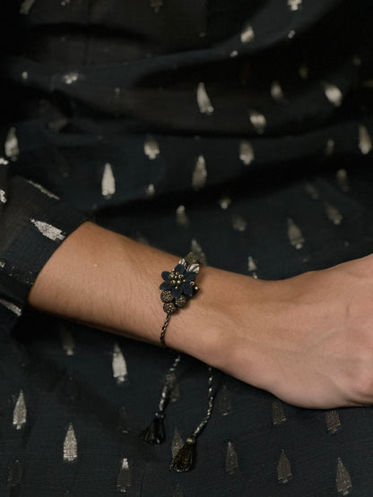 Celestial shimmer Single Rakhi - Black
