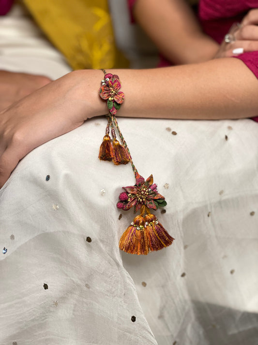 Salmon shimmer Rakhi Loomba Set - Orange Pink