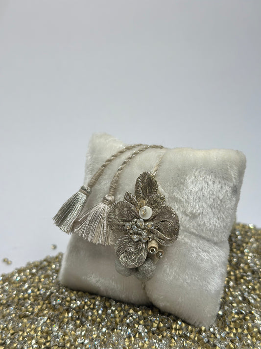 Celestial shimmer Single Rakhi - Silver