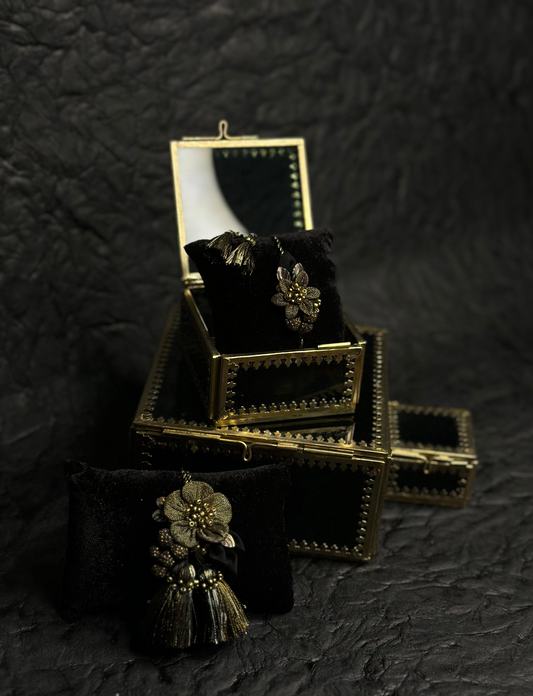 Celestial shimmer Rakhi Loomba Set - Gold